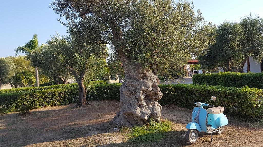 Agriturismo Villa Tommaso Torre dell'Orso Esterno foto