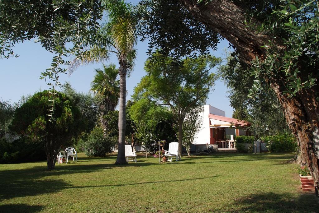 Agriturismo Villa Tommaso Torre dell'Orso Esterno foto